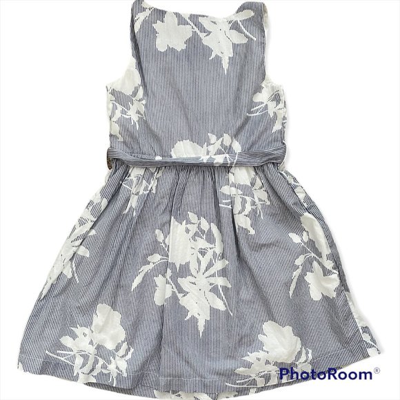 GAP Kids | Blue and white Vertical striped floral pattern Dress Size 8 MediumNWT - Picture 2 of 4